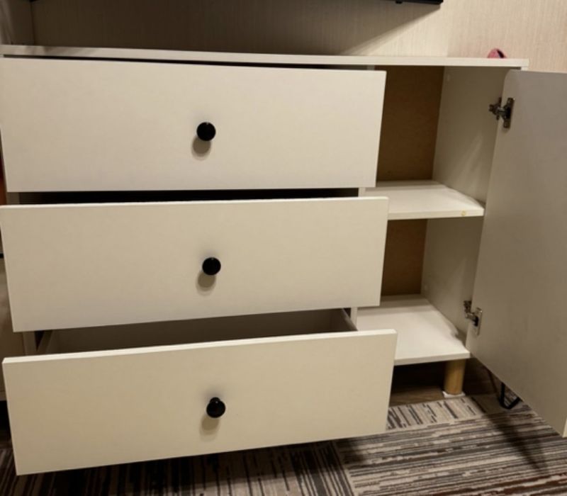 Тумба для спальни