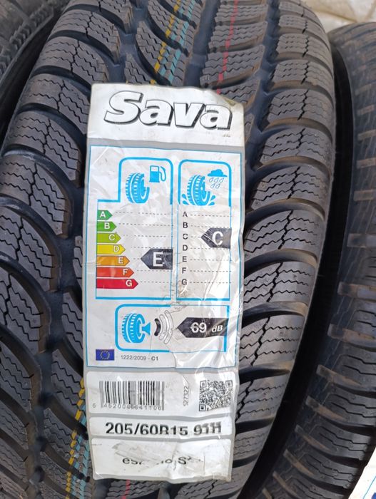 Зимни гуми SAVA,NOKIAN 205/60/15