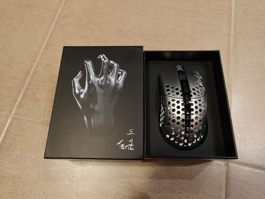 Finalmouse Starlight Pro TenZ Small