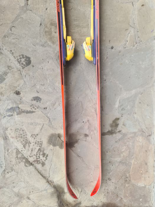 Schiuri Fischer carve 200cm + legături