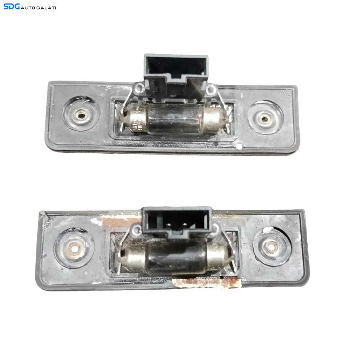 Set 2 Lampi Iluminare Numar Inmatriculare Portbagaj Skoda Octavia 2 Break Combi 2004 - 2013 Cod 1Z0943021B [M9438]
