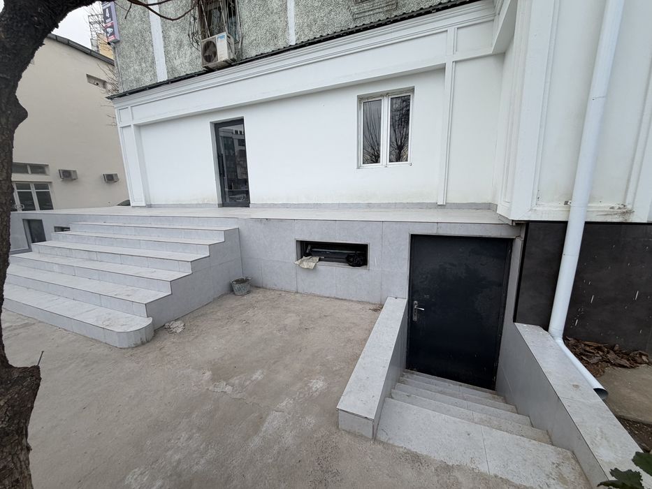 Арендага жой Юнус обод 4 квартил Хумо Авто салон ёнида