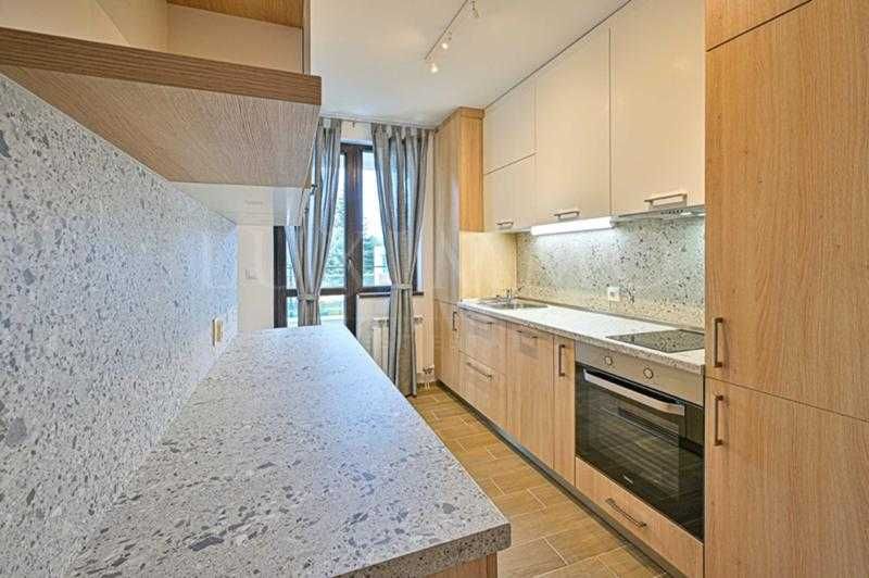 Дава се под наем Двустаен апартамент в София, Борово - 73 кв.м за 421.77 € - Снимка #1