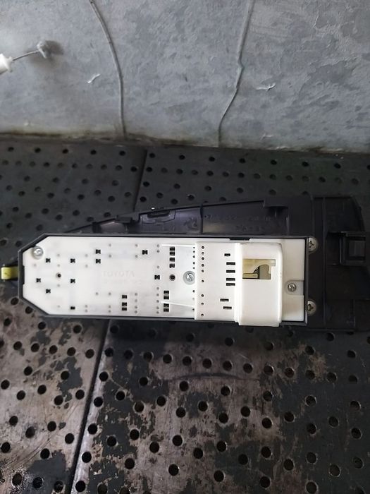 Bloc butoane geamuri stanga fata toyota rav 4 3 a3 7423242070