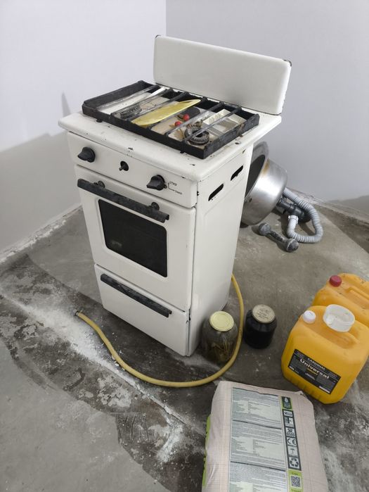 Газовый плита  1