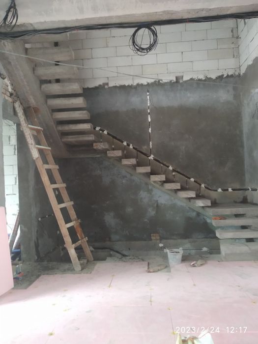 5 yillik tajriba ega tez va sifatli zinalar yasah