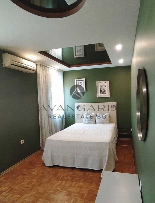 Продава се Тристаен апартамент в Пловдив, Тракия - 120 кв.м за 2057 €/кв.м - Снимка #6