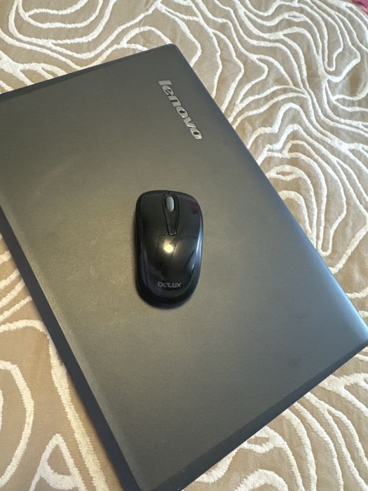 Продам ноутбук Lenovo G560