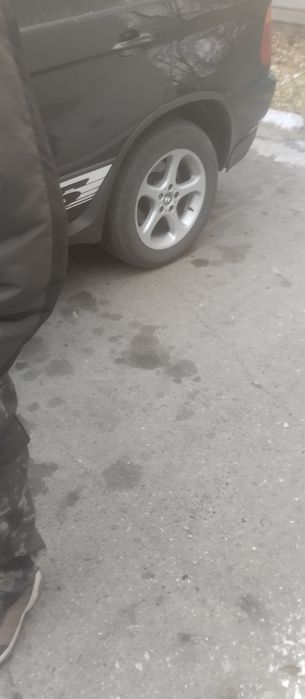 Продам диски 18 БМВ х5