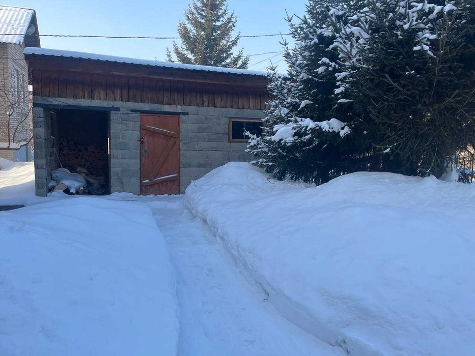 Коттедж в Ульбинском поселке