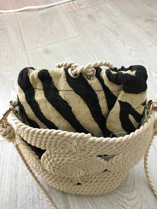 ZARA мини плетена чанта