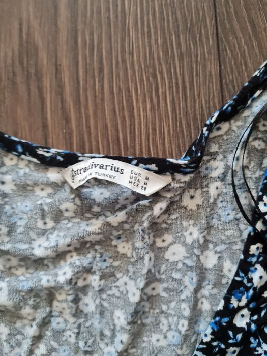 Рокля Stradivarius