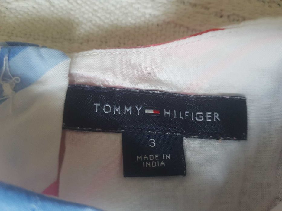 Детски дрешки Tommmy Hilfiger, размери 98/104- нови и употребявани