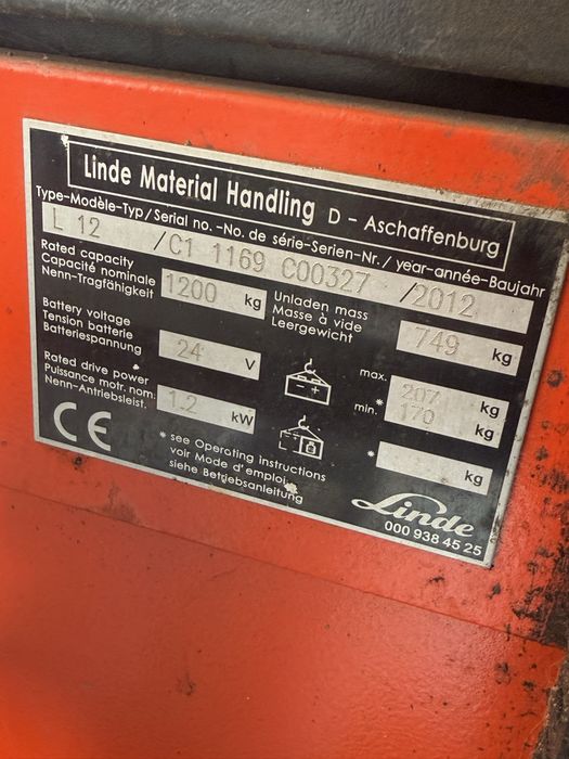 Стакер Linde L12