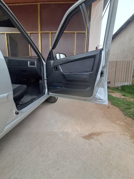 Нексия 2 в хорошем состоянии