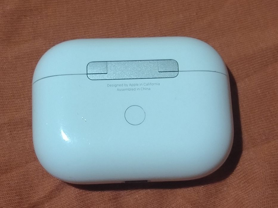 Кейс для ЭйрПотс Про 3 (Air Pots Pro 3) оригинал