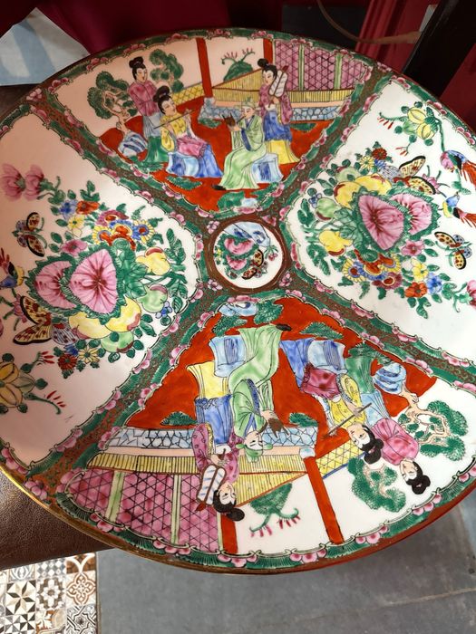 Старинная посуда в древне-китайском стиле