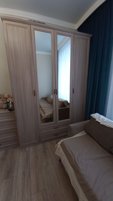 Спальный гарнитур