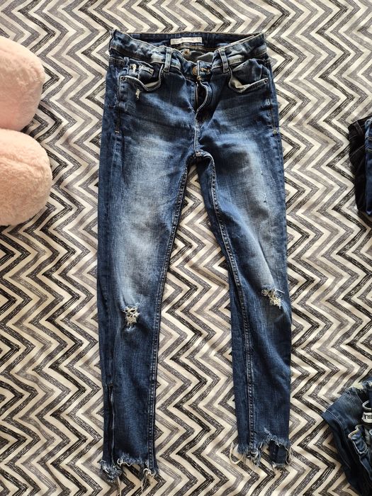 Алеса Zara Pause Guess