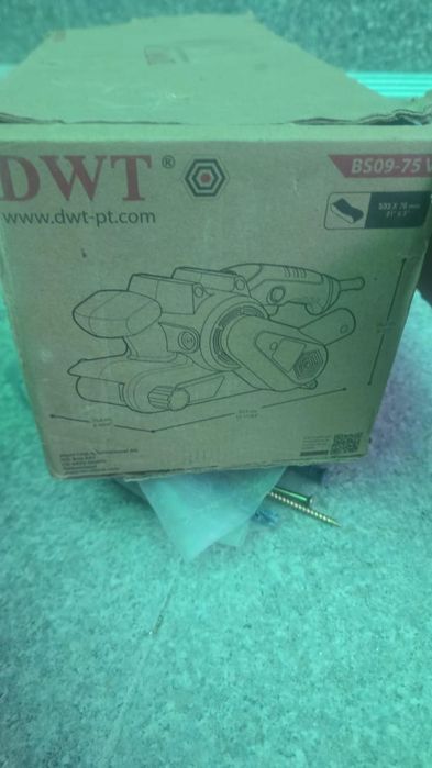 Ленточная шлифмашина DWT