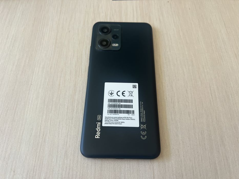 Продавам Xiaomi Redmi Note 12 5G 128/4+2GB