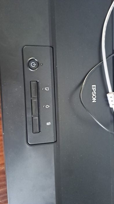 Продам принтер EPSON