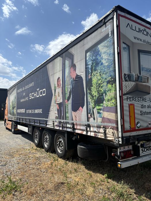 Vand ansamblu Volvo EEV 500 automat cu semiremorca schmitz
