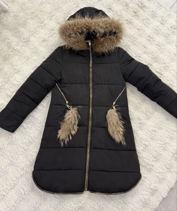 Зимно дълго яке.