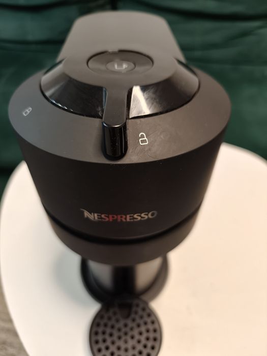 Espressor Vertuo Next C Negru Mat