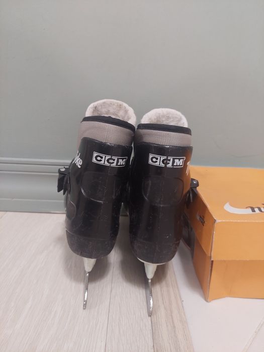 Коньки детские CCM tyke [28-29)