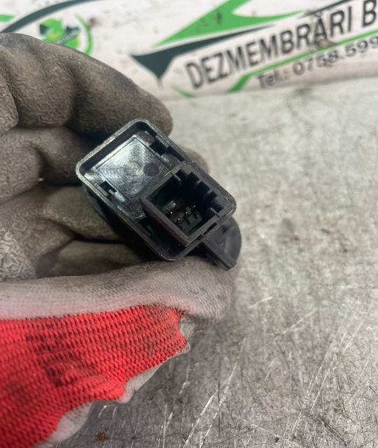 Buton geam pasager fata dreapta 96401469XT Citroen C3 prima generatie