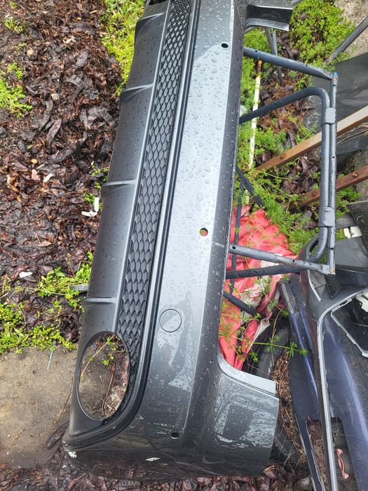 Задна броня за Audi RS4 B 8.5 -боя LZ7S