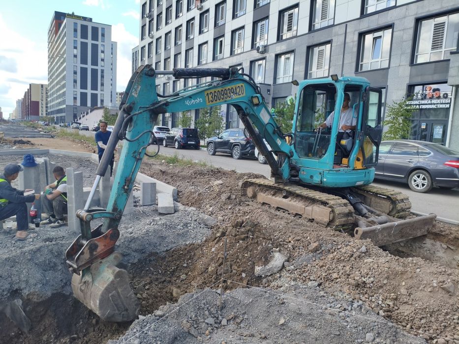 Услуги мини экскаватор блоха кубота гидромолот ковш. Миниэкскаватор