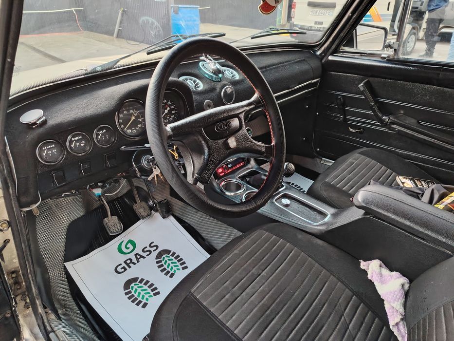 Jiguli VAZ 2106 (lada)