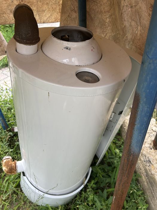 Продам котел газовый на 300кв.м2