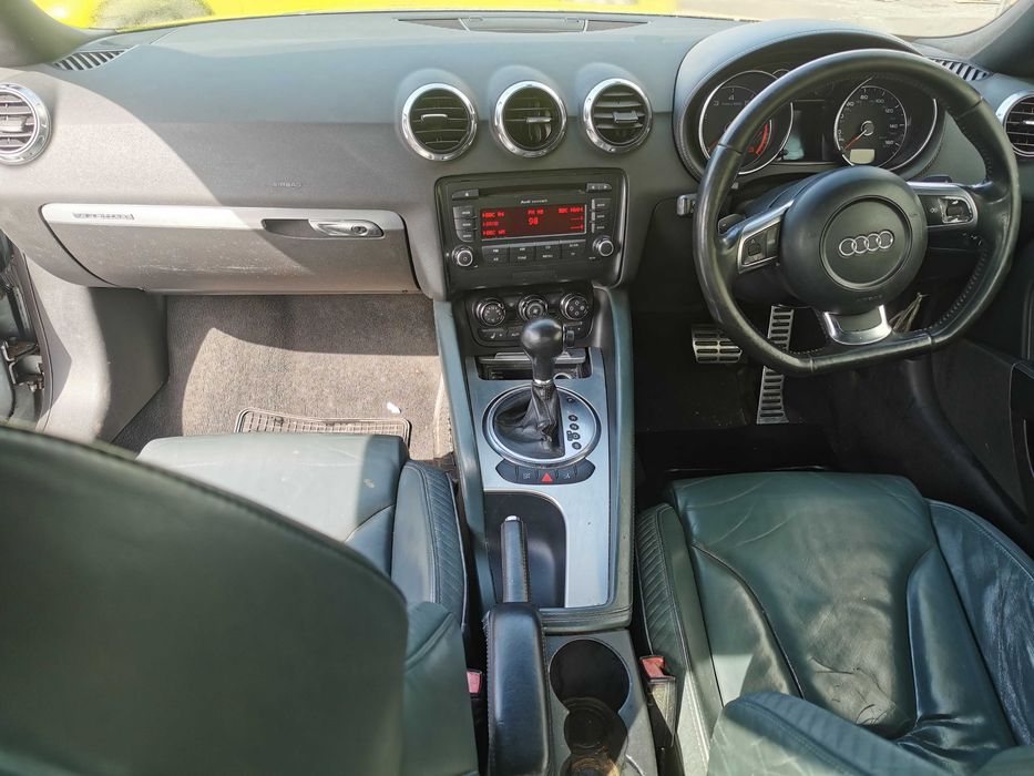 Dezmembrez audi TT 8J 3.2 VR6/bara tt/capota tt/far tt/interior tt/