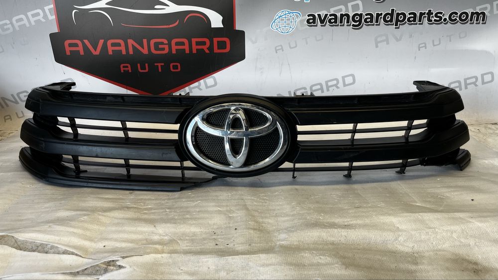 4 броя решетки Toyota Hilux 8