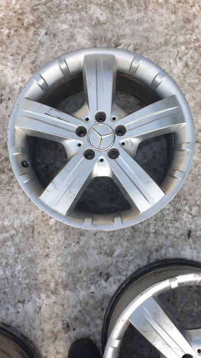 Диски мерседес R 18
