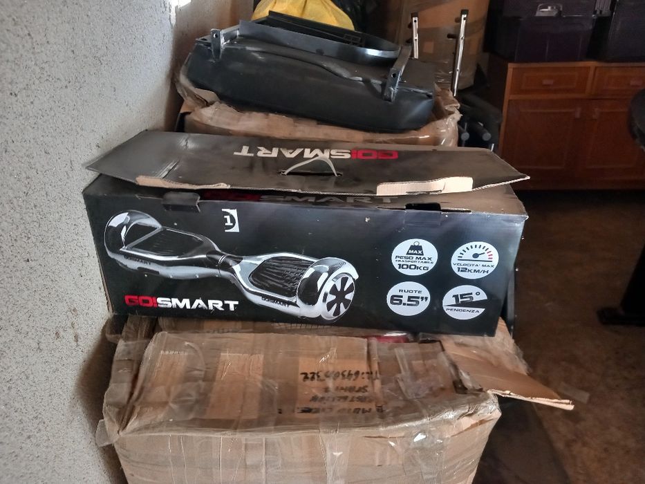 Vând hoverboard aproape nou