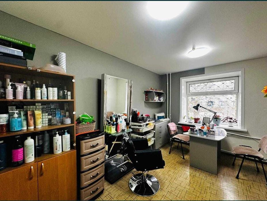 Предлагаем действующий салон красоты