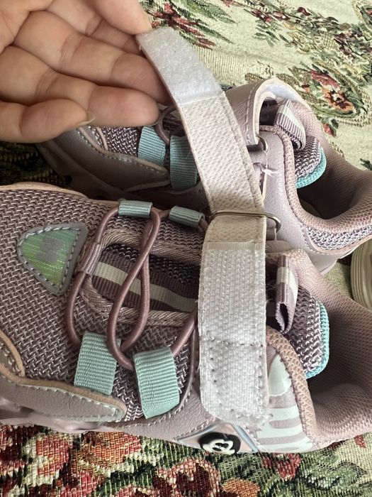 Новая детская обувь для девочки