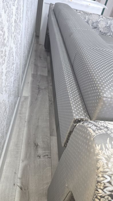 Продам Диван с Креслом