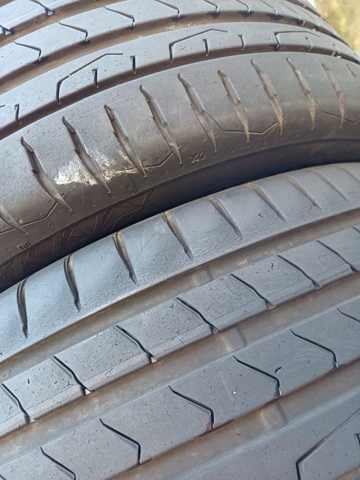 Гуми 225/55/17 Континентал