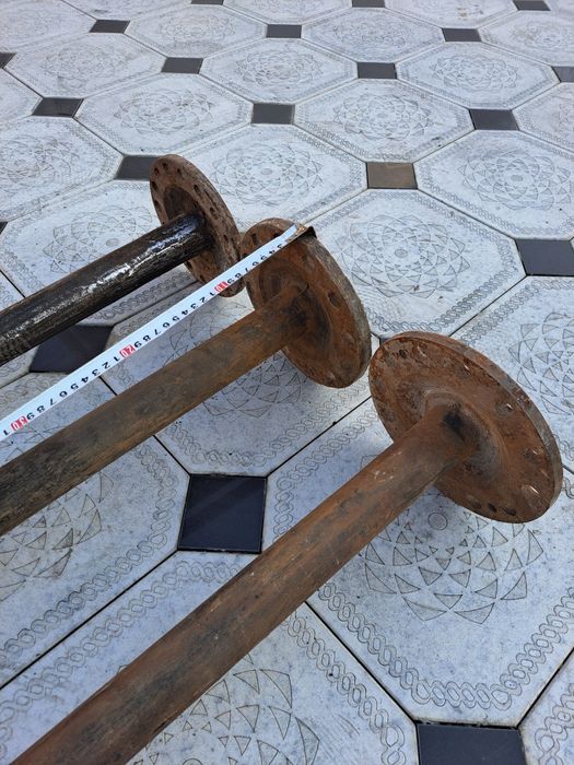 Полуось ЗИЛ ишламаган, 3дона