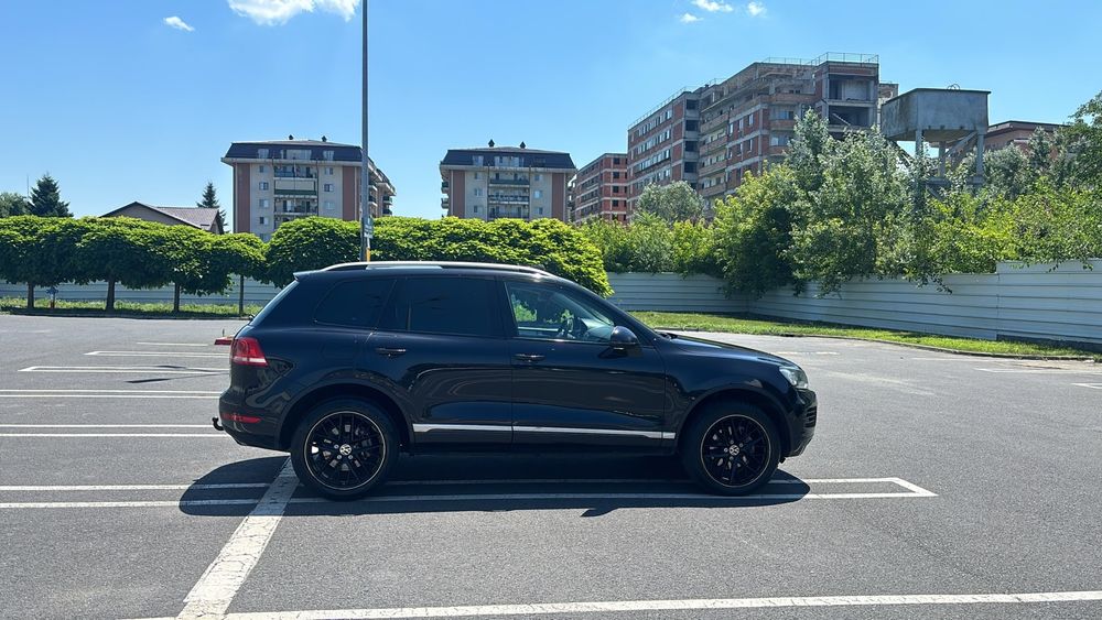 VOLKSWAGEN Touareg 2012 — imagine 4