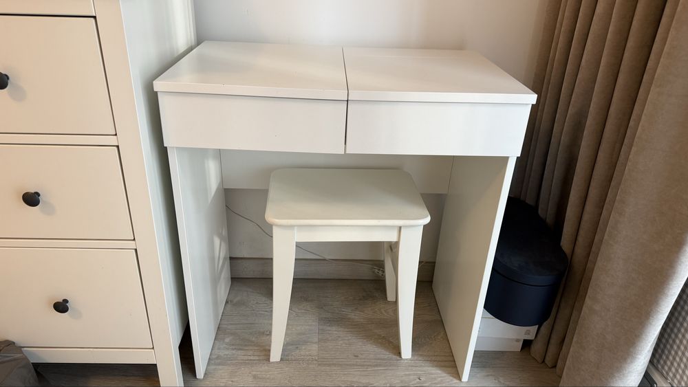 Masuta machiaj BRIMNES Ikea