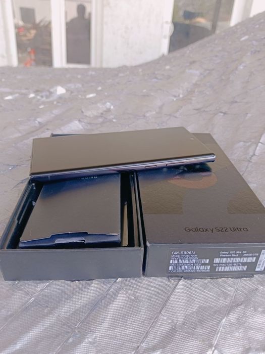 S22UTRA 12 256 1 SIM