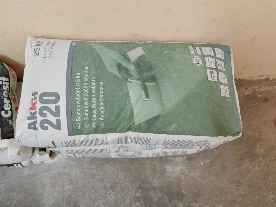 Ofer spre vanzare materiale de constructii