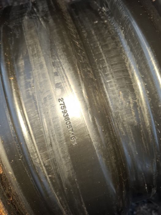 Vand 2 sau 4 jante R 15 dacia Logan bune fara defecte pret 65 lei buc