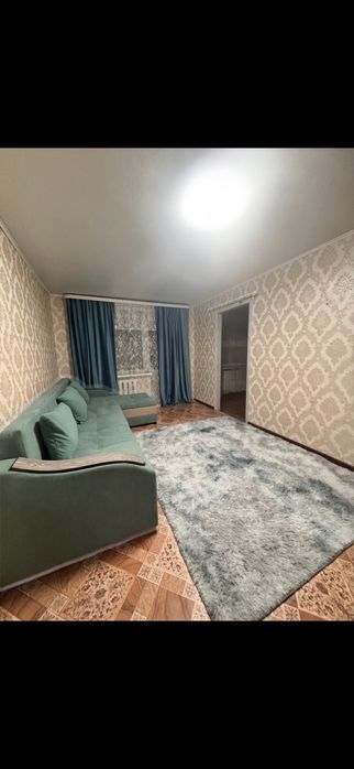 Продаю диван срочно